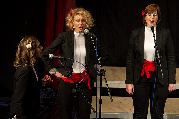 HNK Zadar: “Ljubi s ljubavlju”, foto: Leo Banić HNK Zadar: “Ljubi s ljubavlju”, foto: Leo Banić