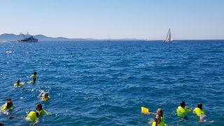 Sasvim osoban doživljaj – 10. dm Millennium Jump sa zadarske rive. Foto: Mladen Malik Barba Sasvim osoban doživljaj – 10. dm Millennium Jump sa zadarske rive. Foto: Mladen Malik Barba