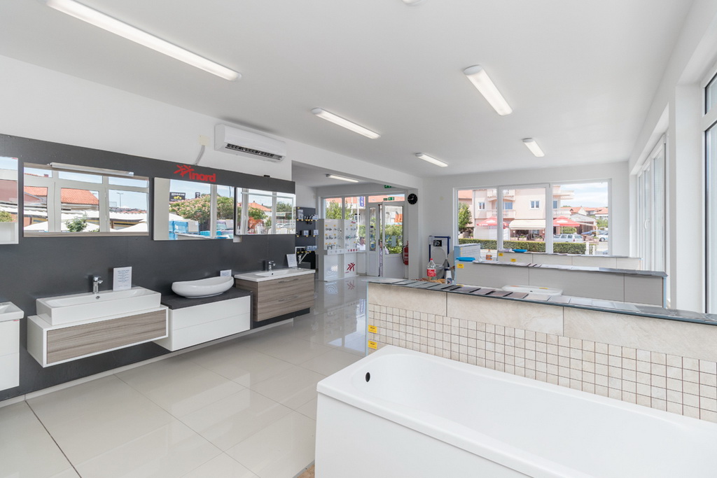 Vrhunska ponuda sanitarija i keramičkih pločica po nevjerojatnim cijenama u novootvorenoj trgovini “Latrina”