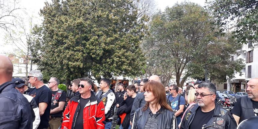 Bajkeri Dalmacije na blagoslovu motora u Biogradu na moru Bajkeri Dalmacije na blagoslovu motora u Biogradu na moru