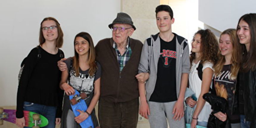 Branko Lustig i projekcija filma Belle i Sébastien. Foto: Grad Zadar Branko Lustig i projekcija filma Belle i Sébastien. Foto: Grad Zadar