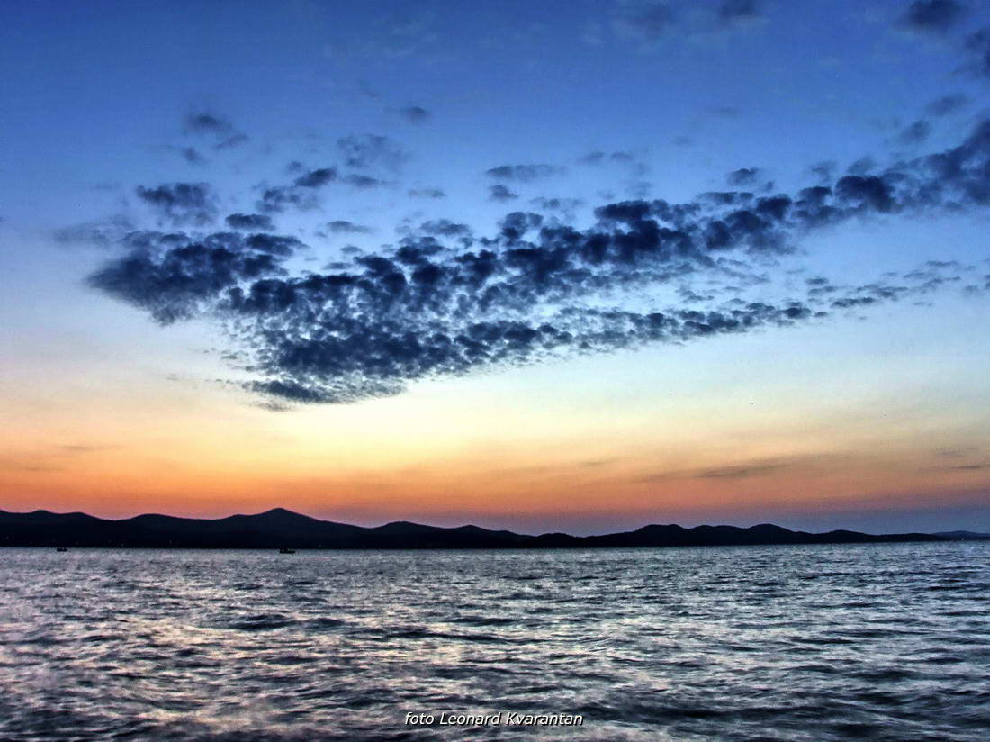 Blagdanski đir po Pagu 1. studenog 2013.  foto: Leonard Kvarantan