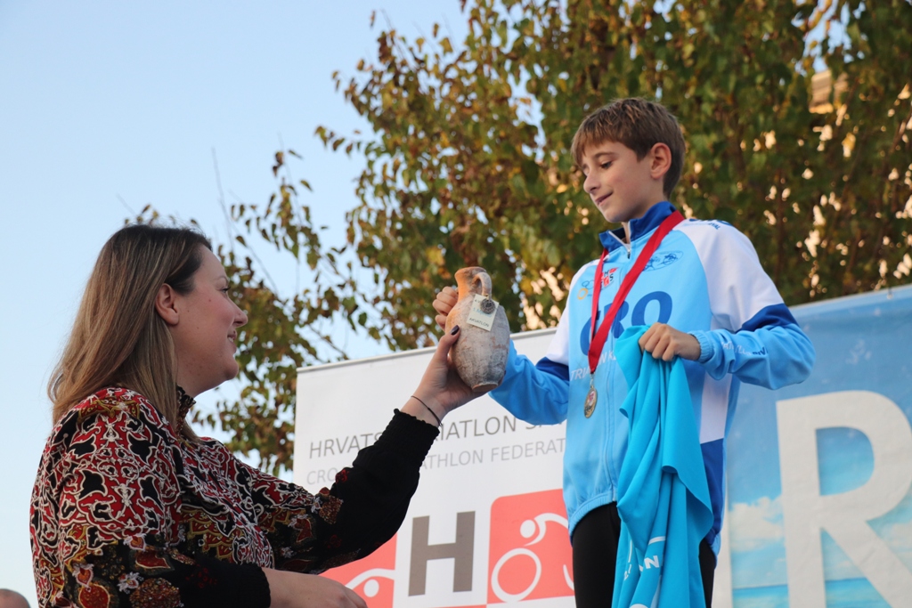 Vir: Akvatlon za početnike – uvod u Prvenstvo Hrvatske u olimpijskom triatlonu Vir: Akvatlon za početnike – uvod u Prvenstvo Hrvatske u olimpijskom triatlonu