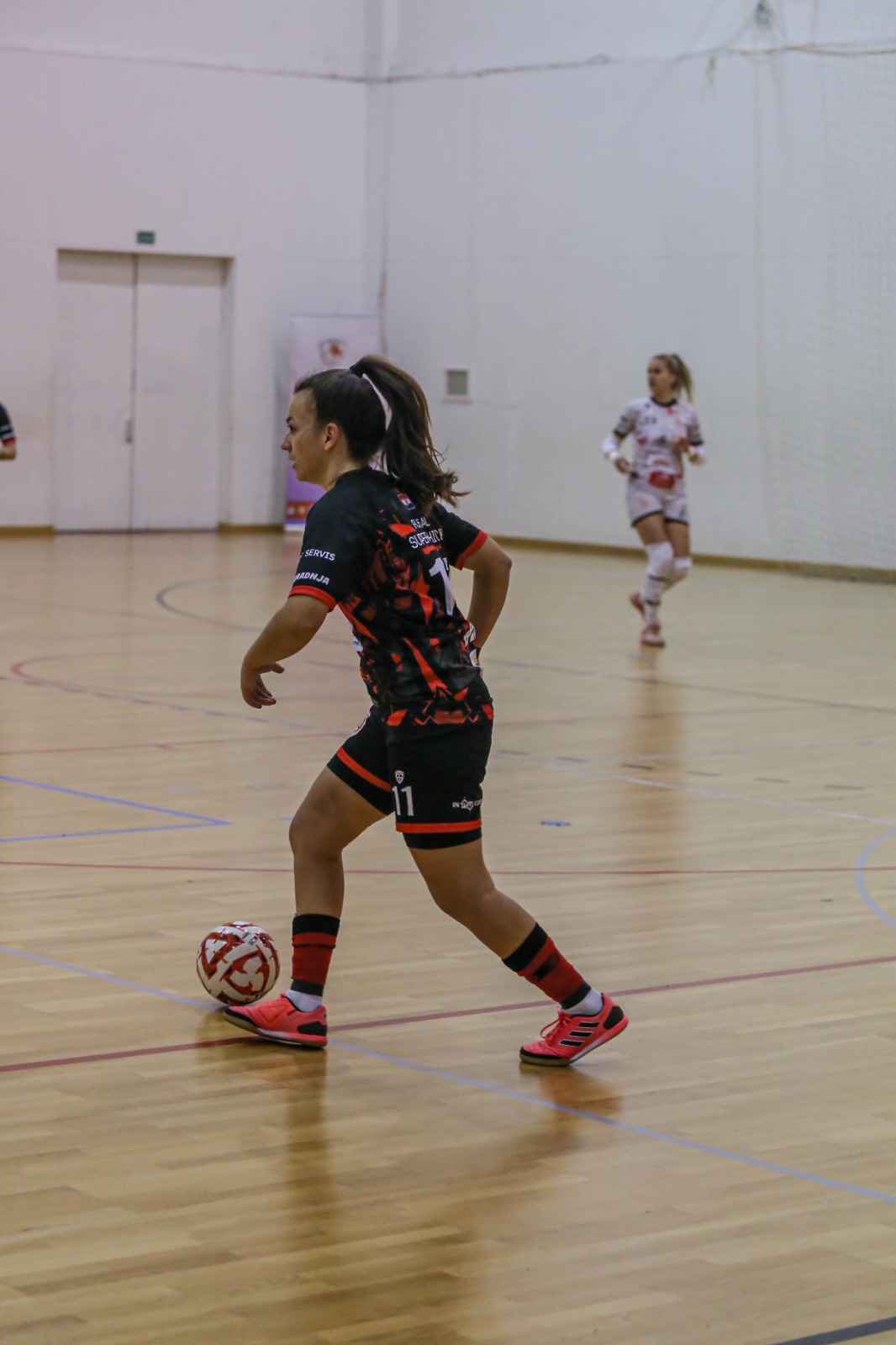 Futsal Super chicks – MC PLUS 2:5 Futsal Super chicks – MC PLUS 2:5