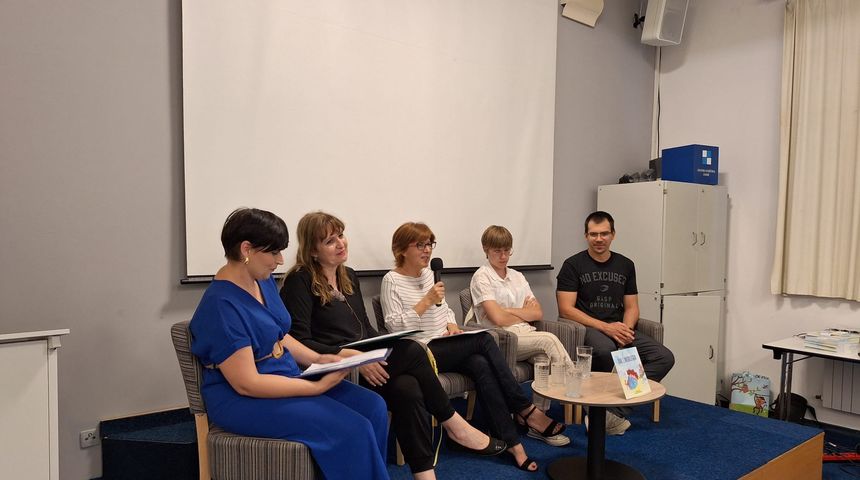 Ante Kolanović i Tonka Domijan predstavili slikovnicu Rak i moruzgva Ante Kolanović i Tonka Domijan predstavili slikovnicu Rak i moruzgva