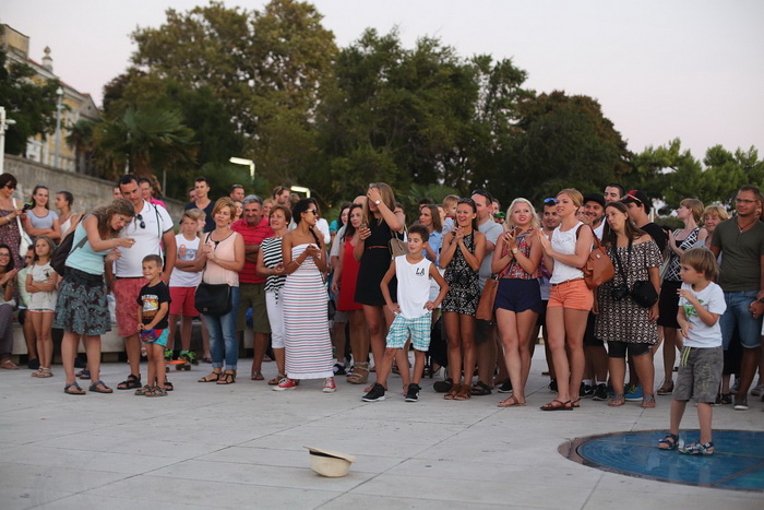 Večernji đir po zadarskoj rivi. Foto: Leo Banić