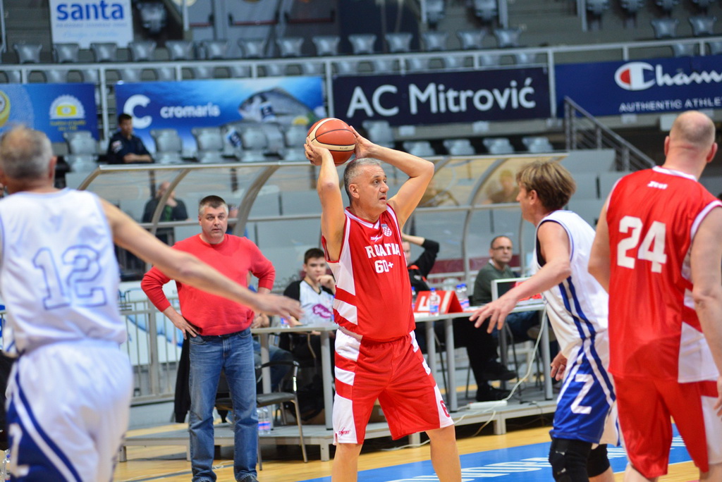 IV Masters veterana: KK Zadar – KK Croatia Team 54-40