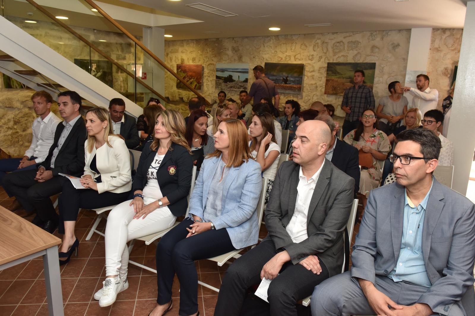 Pakoštane: Početna konferencija projekta Centar za održivi aktivni turizam Biosfera Biograd Pakoštane: Početna konferencija projekta Centar za održivi aktivni turizam Biosfera Biograd