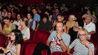 Zadar, .24.07.2012. snimio: Nenad Marčev
Brasil acoustic
Magda Mendes – vokal
Marcelo Godoy – vokal & akustična gitara
Nelson Latif – cavaquinho & akustična gitara
Gosti:
Renato Švorinić, bas,
Jadran Dučić Čićo, bubnjevi
Nebojša, ha Zadar, .24.07.2012. snimio: Nenad Marčev
Brasil acoustic
Magda Mendes – vokal
Marcelo Godoy – vokal & akustična gitara
Nelson Latif – cavaquinho & akustična gitara
Gosti:
Renato Švorinić, bas,
Jadran Dučić Čićo, bubnjevi
Nebojša, ha