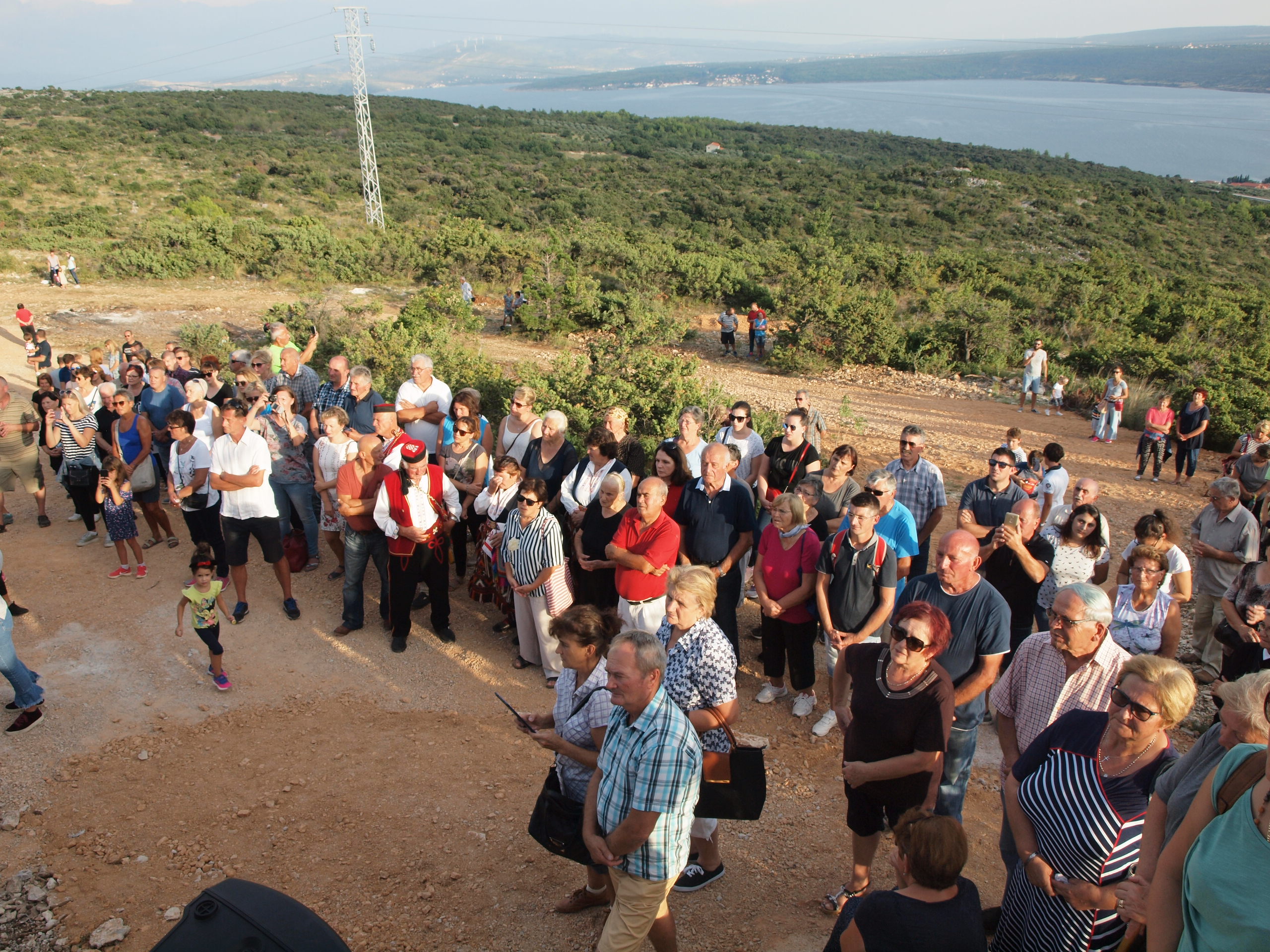 Blagosolov križa na brdu Brisnica Blagosolov križa na brdu Brisnica