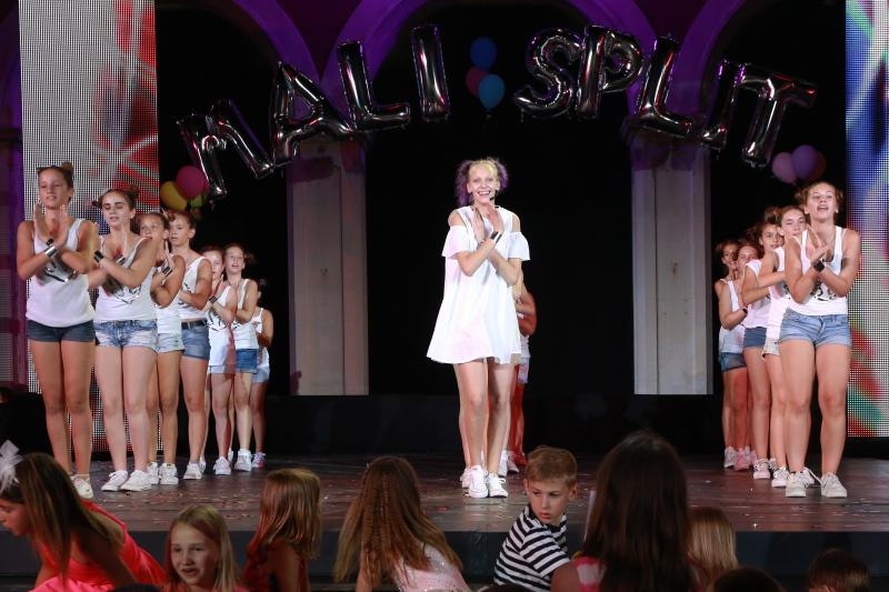 Na Prokurativama odrzan djecji festival Mali Split. Photo: Miranda Cikotic/PIXSELL Na Prokurativama odrzan djecji festival Mali Split. Photo: Miranda Cikotic/PIXSELL