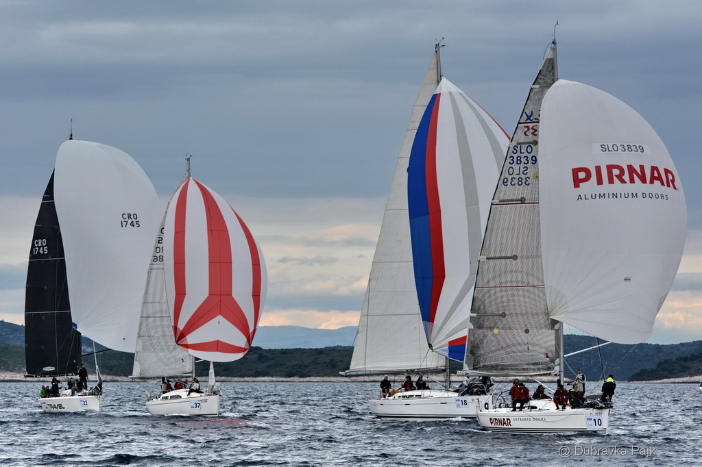 U hvarskom akvatoriju održana XXI. Uskršnja regata U hvarskom akvatoriju održana XXI. Uskršnja regata