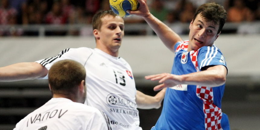 Zadar, 170609 Dvorana u Visnjiku. Kvalifikacije za Europsko prvenstvo u rukometu koje ce se odrzati u Austriji 2010. Rukometna utakmica Hrvatska – Slovacka. Na fotografiji: Domagoj Duvnjak. Foto: Vladimir Ivanov / CROPIX Zadar, 170609 Dvorana u Visnjiku. Kvalifikacije za Europsko prvenstvo u rukometu koje ce se odrzati u Austriji 2010. Rukometna utakmica Hrvatska – Slovacka. Na fotografiji: Domagoj Duvnjak. Foto: Vladimir Ivanov / CROPIX