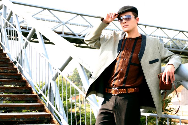 Sel’OMODe 2007; kolekcija Metro Fulir; dizajner: Stjepan Čuka; foto: Goran Čižmešija Sel’OMODe 2007; kolekcija Metro Fulir; dizajner: Stjepan Čuka; foto: Goran Čižmešija