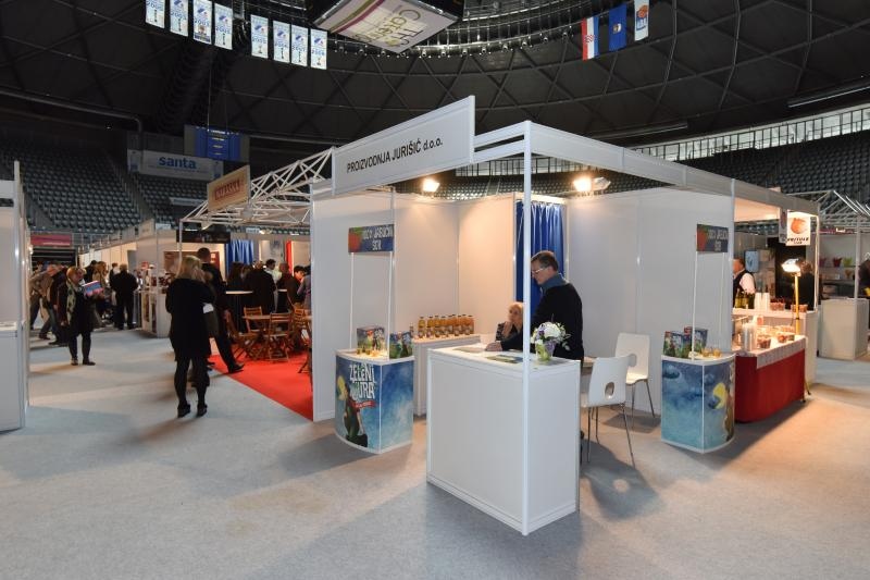 Image 380607 (auto) Image 380607 (auto)