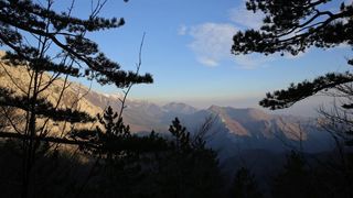 16.03.2014., Juzni Velebit – Topljenje snijega na Juznom Velebitu i procvjetani prvi planinski cvjetovi u ranom proljecu najavljuju skorasnje toplije vrijeme. Photo: Filip Brala/PIXSELL Autor Filip Brala/PIXSELL Ključne riječi rekreacija, planina, pro 16.03.2014., Juzni Velebit – Topljenje snijega na Juznom Velebitu i procvjetani prvi planinski cvjetovi u ranom proljecu najavljuju skorasnje toplije vrijeme. Photo: Filip Brala/PIXSELL Autor Filip Brala/PIXSELL Ključne riječi rekreacija, planina, pro
