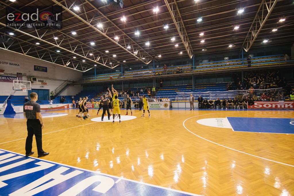 HT Premijer liga, 3. kolo: KK Jazine Arbanasi – GKK Šibenik 36-72 HT Premijer liga, 3. kolo: KK Jazine Arbanasi – GKK Šibenik 36-72