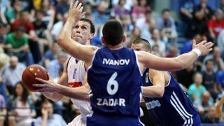 U KC Drazen Petrovic odigrana utakmica poluzavrsnice doigravanja KK Cibona – KK Zadar 87-81. Photo: Slavko Midzor/PIXSELL U KC Drazen Petrovic odigrana utakmica poluzavrsnice doigravanja KK Cibona – KK Zadar 87-81. Photo: Slavko Midzor/PIXSELL