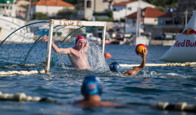 Red Bull Sidrun: Ekipa Kolpomorto proslavila pobjedu u Kalima