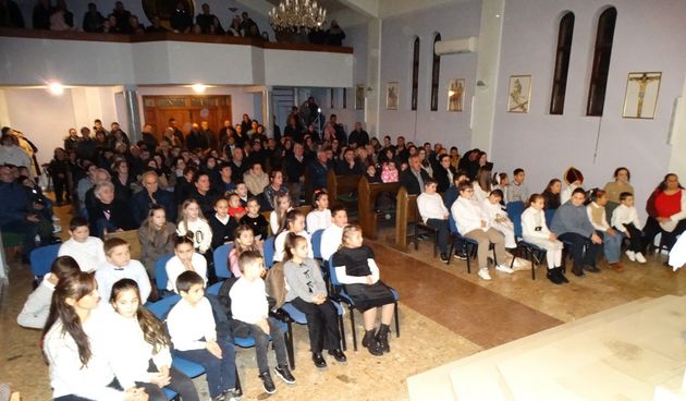 Tradicionalni 9. po redu Božićni koncert “Vukšiću na dar”