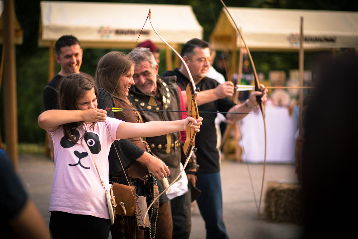 Spektakularnim Streličarskim turnirom “Put ratnika” završio Vikend na Dubovcu Spektakularnim Streličarskim turnirom “Put ratnika” završio Vikend na Dubovcu