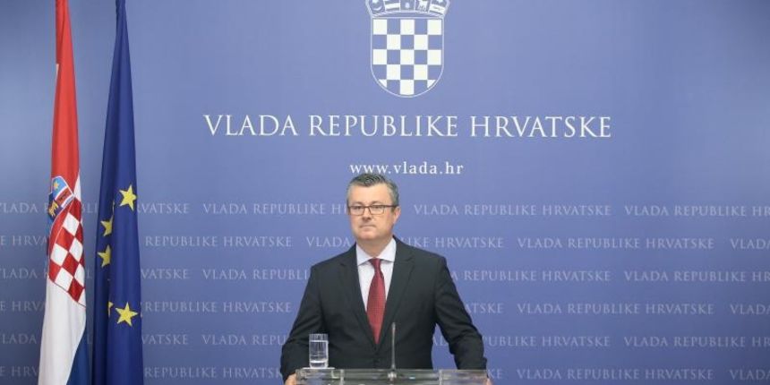 Predsjednik tehnicke Vlade Tihomir Oreskovic primio je predstavnike Europskih sveucilisnih igra Zagreb-Rijeka 2106. Tihomir Oreskovic, Adam Roczek
