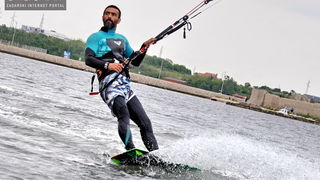 Kiteri guštali u refulima ninske bure Kiteri guštali u refulima ninske bure