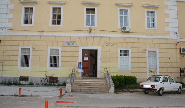 Znanstvena knjiznica: Otvorenje izlozbe Marije Visic Guina, Foto: Angelo Virag