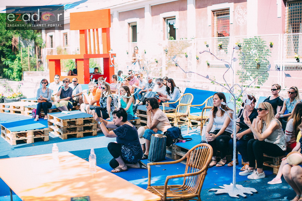 KvartArt: Jutro uz “Libretiće” i pripremanje staklenki sreće KvartArt: Jutro uz “Libretiće” i pripremanje staklenki sreće