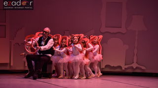 Predstava “Odgojoj” Plesne udruge Gesta u HNK Zadar