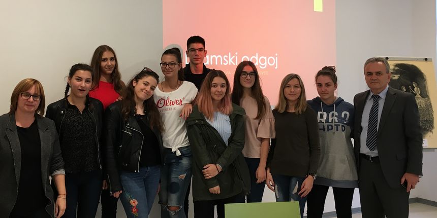 Gimnazija Sesvete, učenici