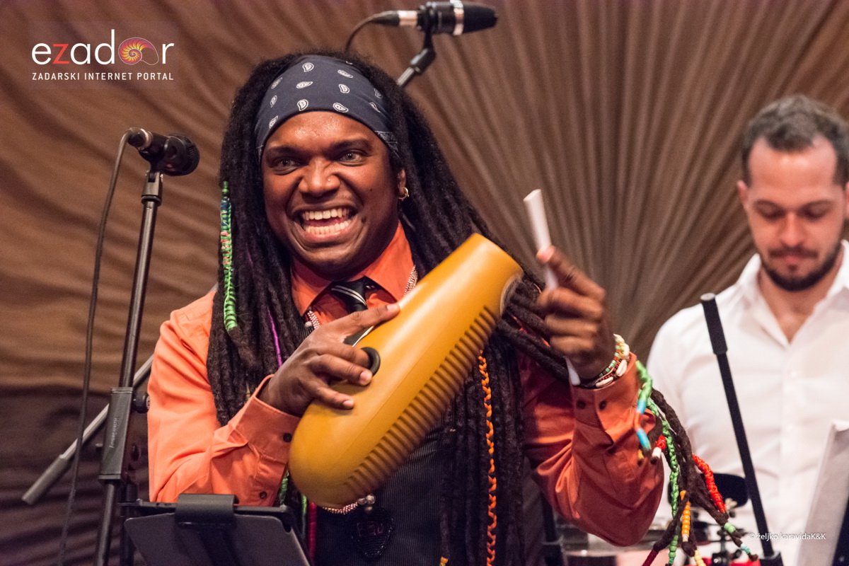 Karneval u Kneževoj palači: Salsa Sandunga i biranje najbolje maske Karneval u Kneževoj palači: Salsa Sandunga i biranje najbolje maske