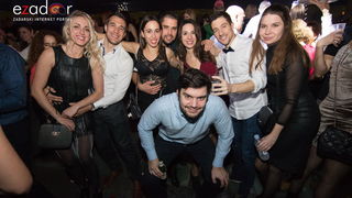 Ludnica u Saturnusu: Najbolji doček u svemiru i šire Ludnica u Saturnusu: Najbolji doček u svemiru i šire