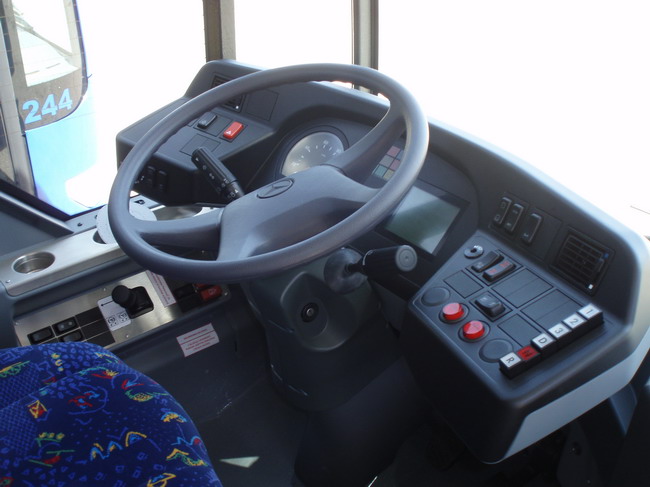 Novi Mercedesi u voznom parku Liburnije, 27. svibnja 2008.