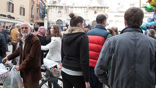 Subotnji šušur na Narodnom trgu, Foto: Leo Banić Subotnji šušur na Narodnom trgu, Foto: Leo Banić