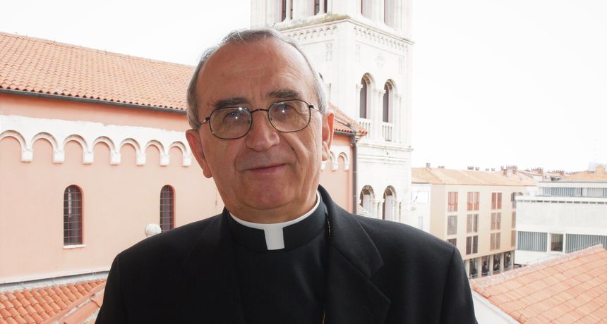 Nadbiskup Želimir Puljić Nadbiskup Želimir Puljić