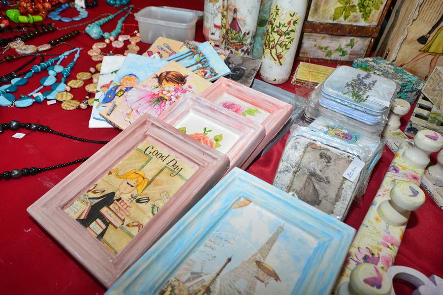 City Gallerija priredila Božićni sajam, Foto: Iva Perinčić City Gallerija priredila Božićni sajam, Foto: Iva Perinčić