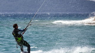 Surferi i kiteri guštali u južini na Boriku Surferi i kiteri guštali u južini na Boriku