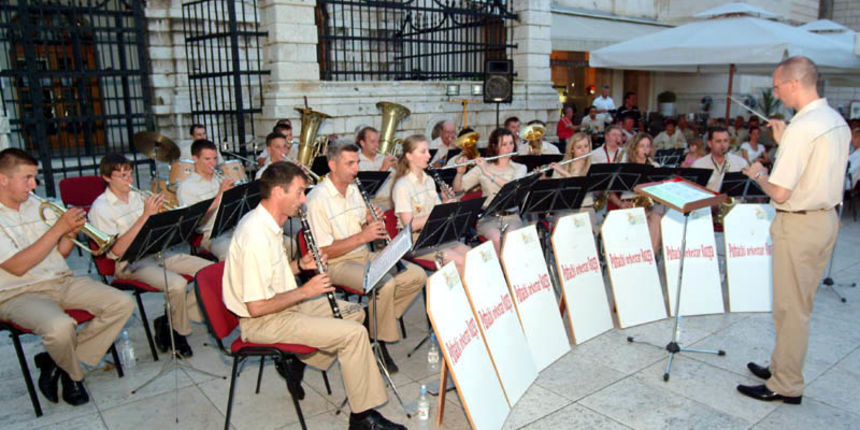 Puhacki orkestar Rozga na Narodnom trgu, 6.7.2008. Puhacki orkestar Rozga na Narodnom trgu, 6.7.2008.