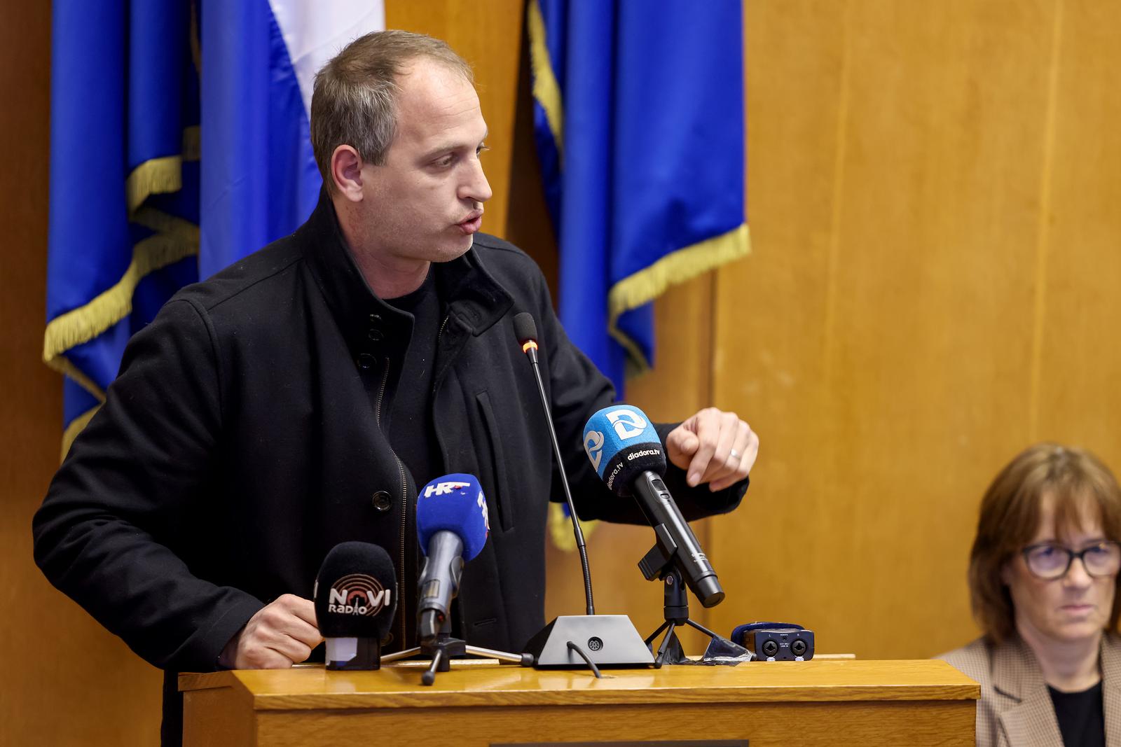 Sjednica Gradskog vijeća Grada Zadra Sjednica Gradskog vijeća Grada Zadra