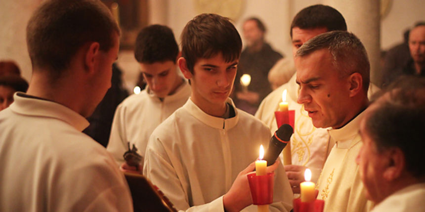 Crkva Sv. Šime : Svečana proslava Svijećnice (foto:Saša Čuka) Crkva Sv. Šime : Svečana proslava Svijećnice (foto:Saša Čuka)