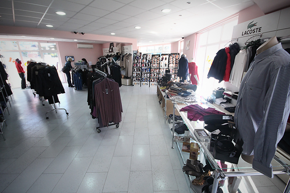 RR moda , Polačišće 9 (foto:Saša Čuka) RR moda , Polačišće 9 (foto:Saša Čuka)