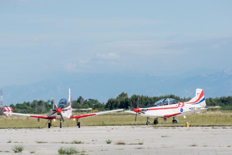 Akro skupina “Krila oluje” u novom sastavu predstavila novi letački program, Foto: Dino Stanin/PIXSELL