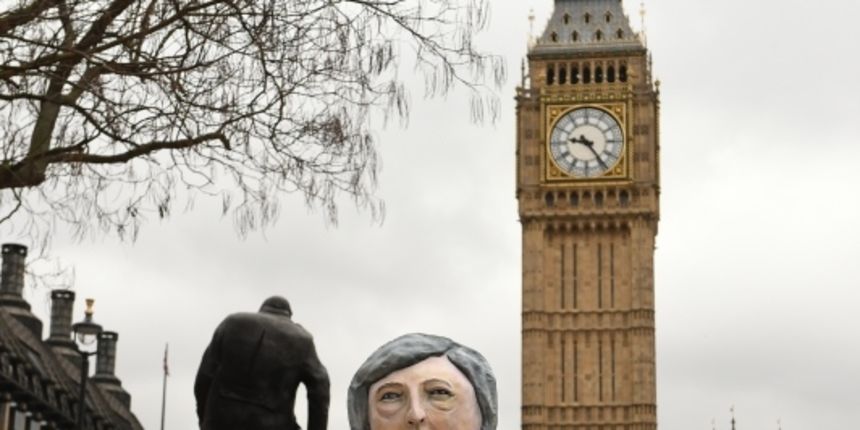 Uoči Brexita prosvjed pokrenula ‘glavata Theresa May’ Uoči Brexita prosvjed pokrenula ‘glavata Theresa May’