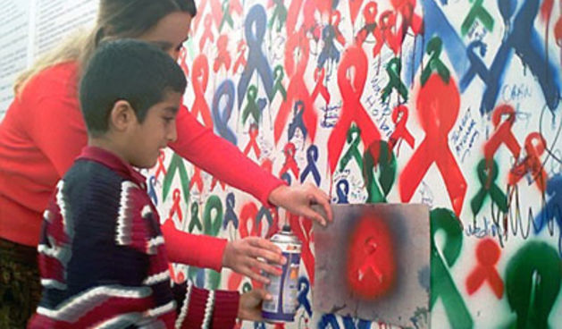 Međunarodni dan borbe protiv AIDS-a/Foto: holamun2.com