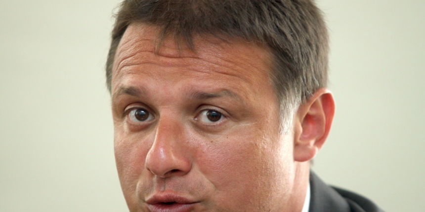 Dubrovnik, 100811.
Potpredsjednik Vlade RH i ministar vanjskih poslova i europskih integracija Gordan Jandrokovic i njegov njemacki kolega Guido Westerwelle susreli su se danas u Dubrovniku. Westerwelle je u Dubrovnik dosao u sklopu turneje po Jugoistocno Dubrovnik, 100811.
Potpredsjednik Vlade RH i ministar vanjskih poslova i europskih integracija Gordan Jandrokovic i njegov njemacki kolega Guido Westerwelle susreli su se danas u Dubrovniku. Westerwelle je u Dubrovnik dosao u sklopu turneje po Jugoistocno