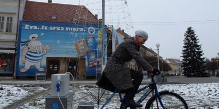 Građani sami proizvode struju za božićni ugođaj/foto: promo fotografije Grad Koprivnica (tportal)