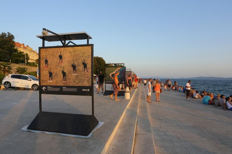 Izložba “National Geographic – Hrvatska iz zraka” na zadarskoj rivi Izložba “National Geographic – Hrvatska iz zraka” na zadarskoj rivi