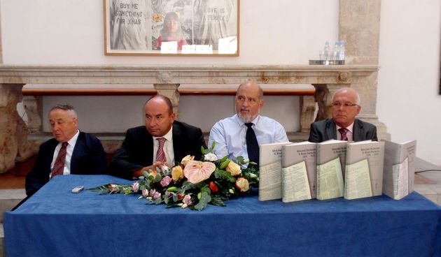 Predstavljena “Knjiga o Kraljskom Dalmatinu” Tihomila Maštrovića