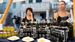 Noć privlačkih ribara i sabunjara 2024 @ luka Stari porat Noć privlačkih ribara i sabunjara 2024 @ luka Stari porat